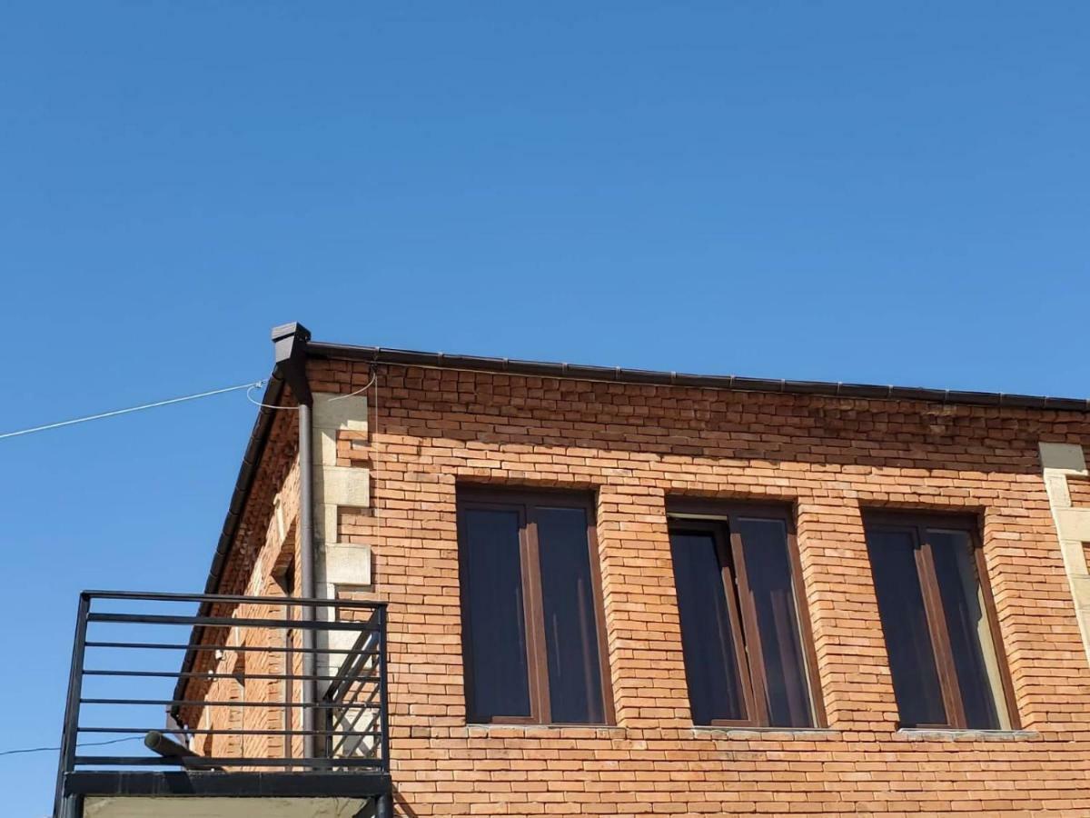 Hostel Family Kutaisi Exterior foto